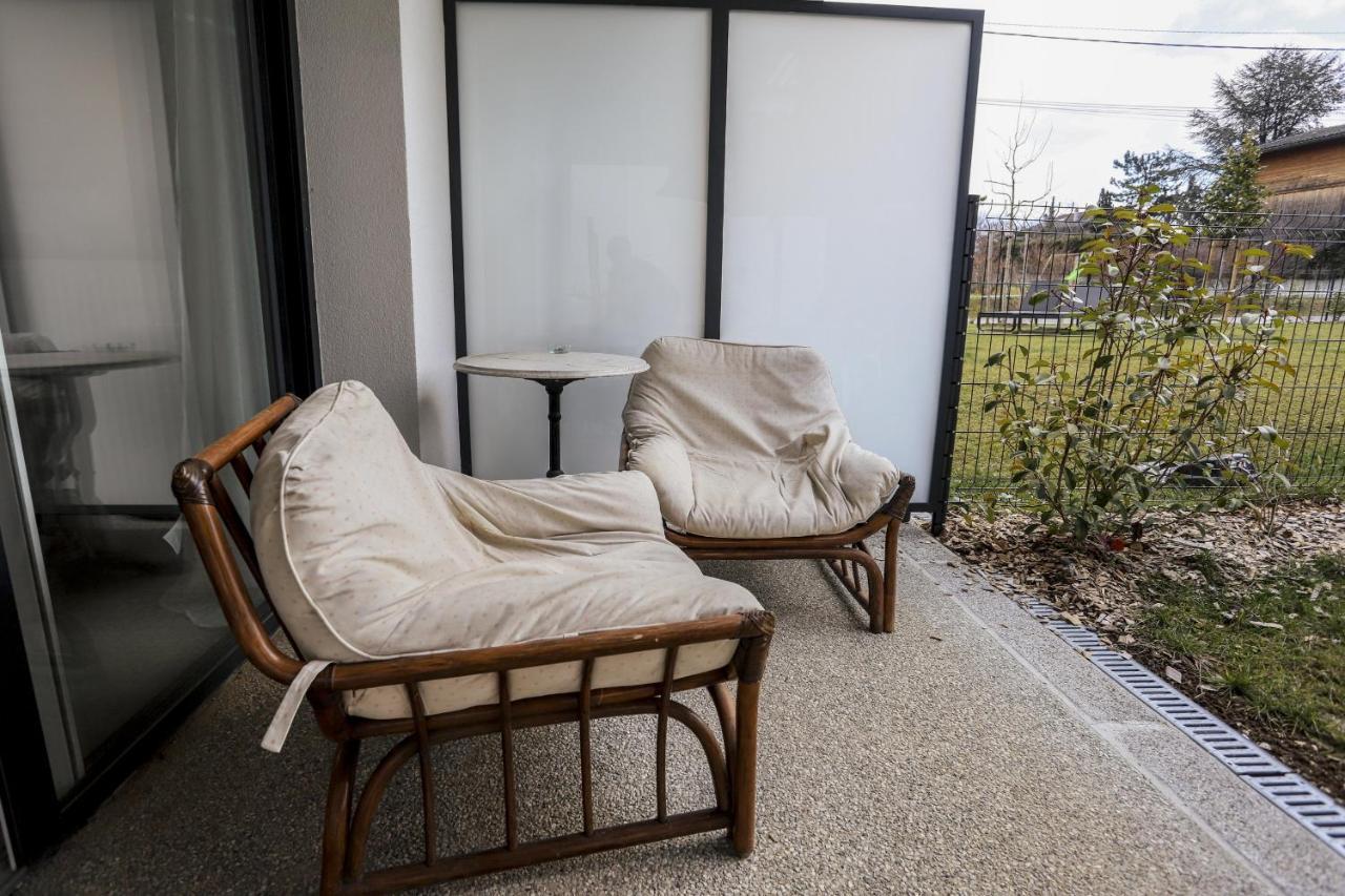 Le Jardin De Boubioz Lägenhet Sévrier Exteriör bild